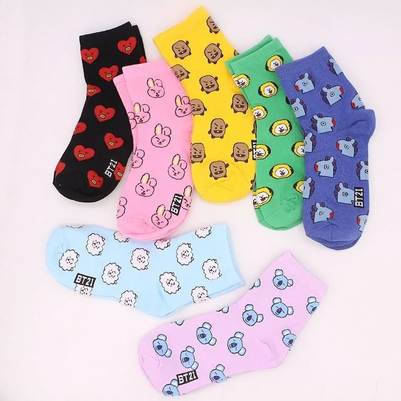 Tippet Line - 카와이 BT21 만화 양말 귀여운 미드